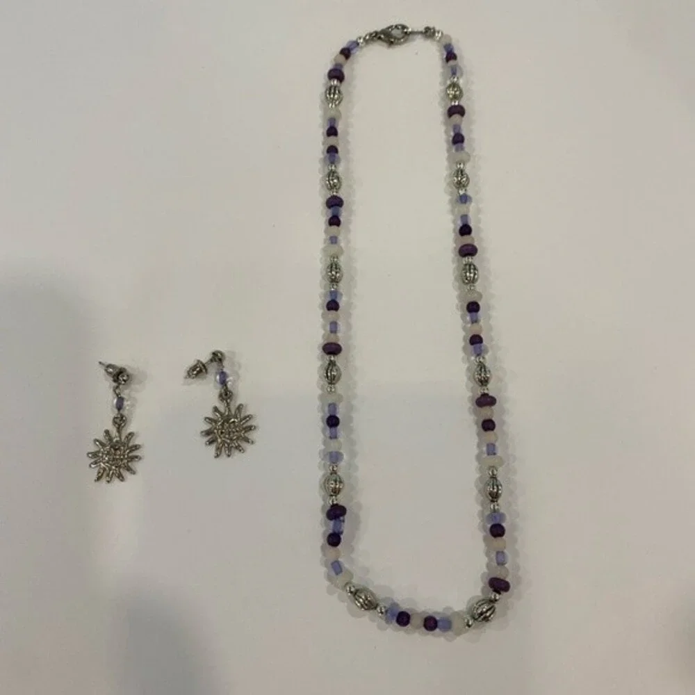 Necklace & Earrings set! Blue, clear & silver beads with silver Sun earrings.
